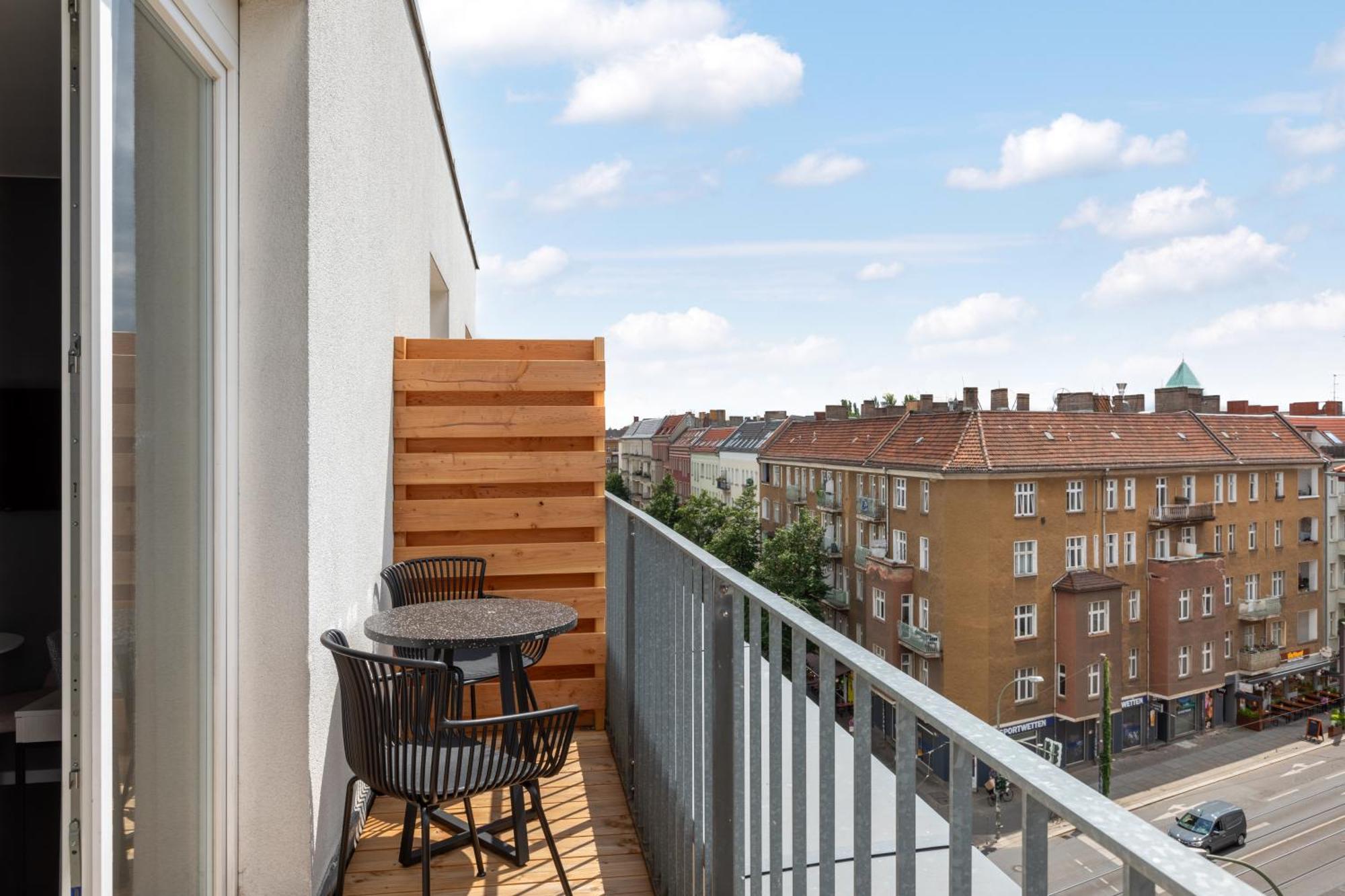 Numa Boxer Aparthotel 4*